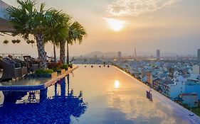 FIVITEL Queen Hotel Da Nang